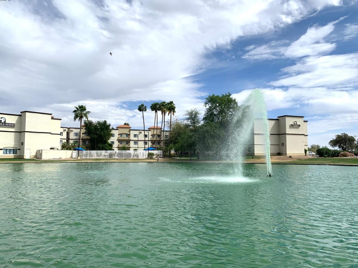 Windmill Suites Surprise - Phoenix, Ascend Hotel Collection Dış mekan fotoğraf