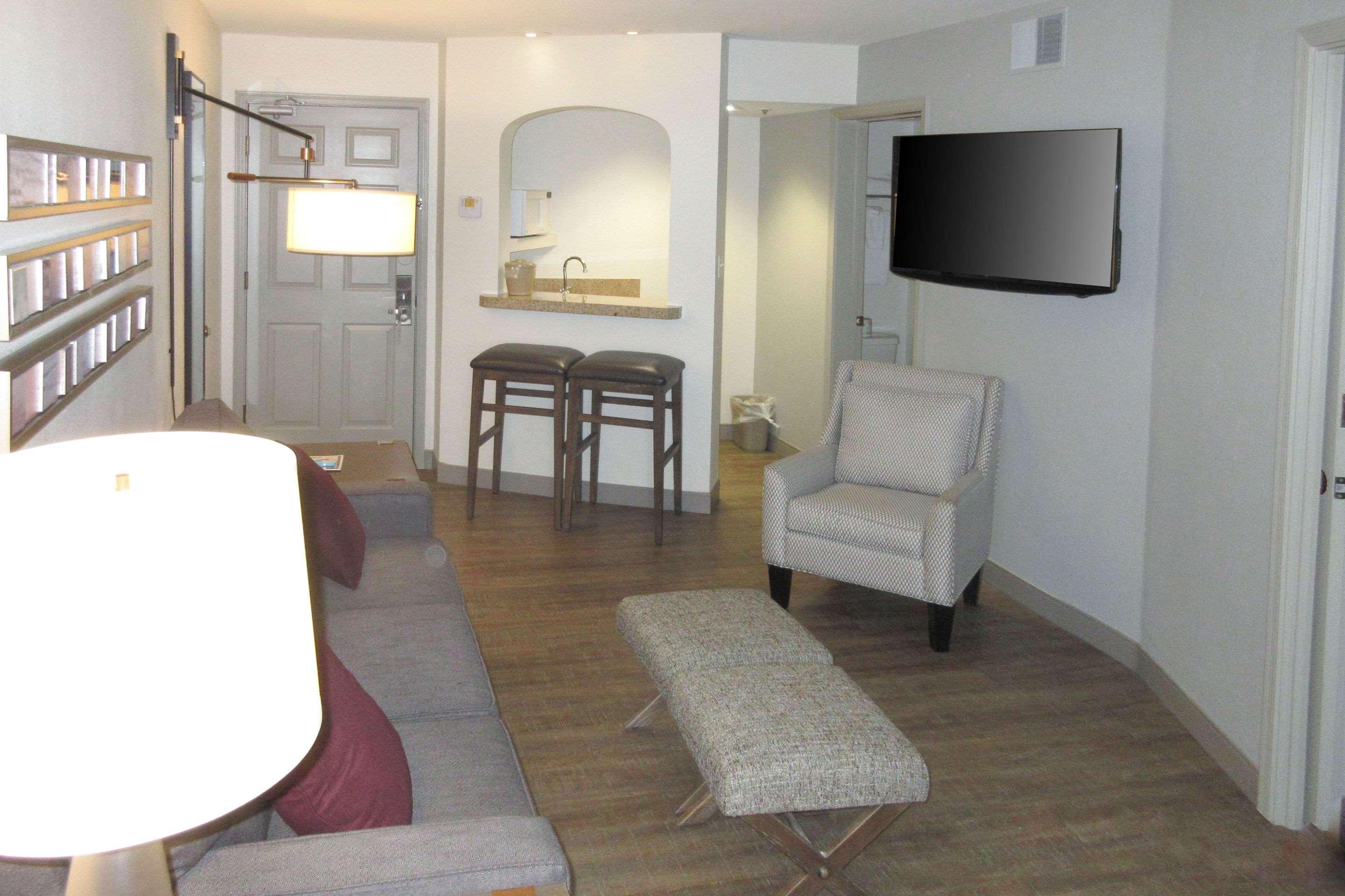 Windmill Suites Surprise - Phoenix, Ascend Hotel Collection Dış mekan fotoğraf