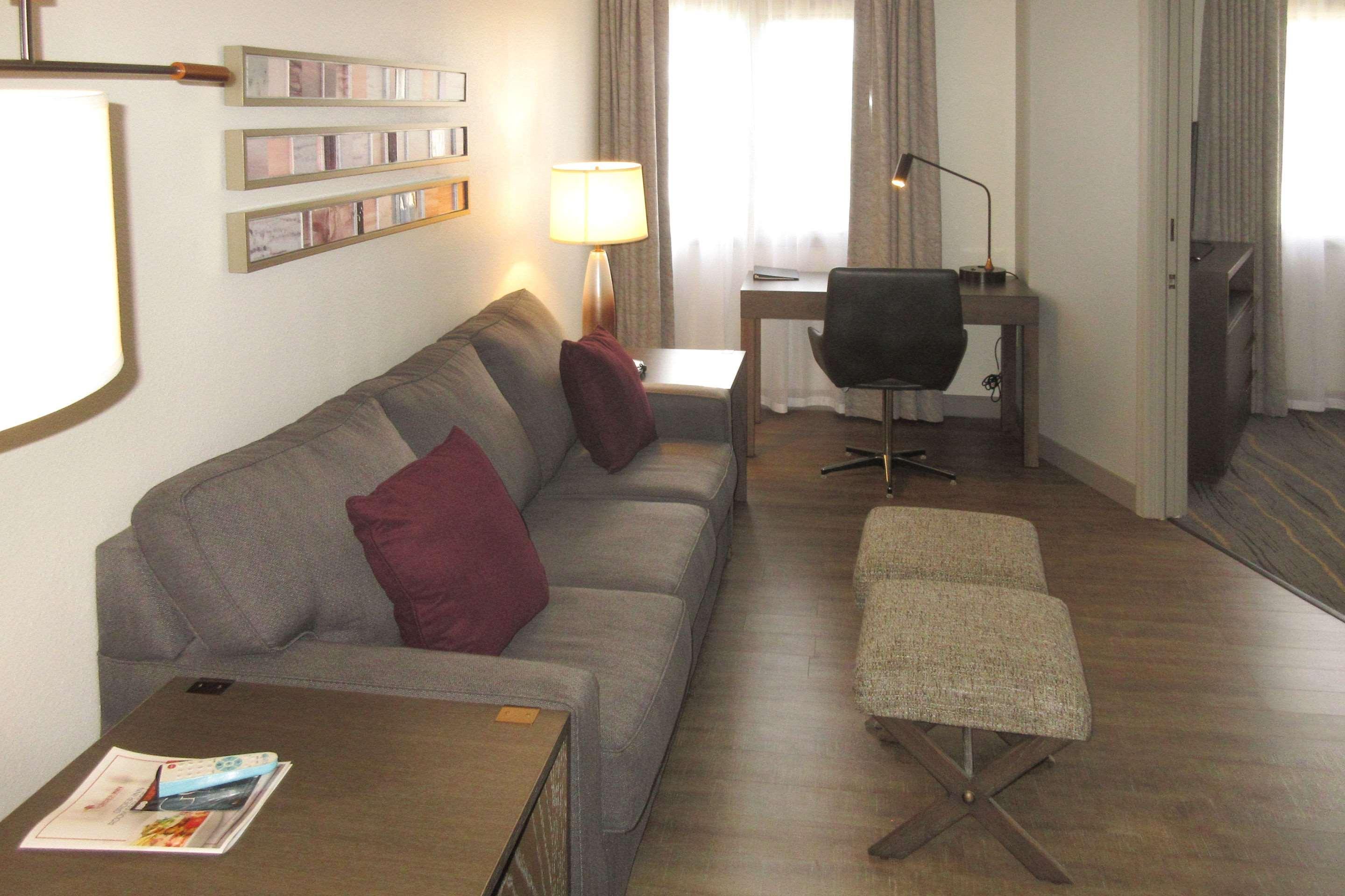 Windmill Suites Surprise - Phoenix, Ascend Hotel Collection Dış mekan fotoğraf
