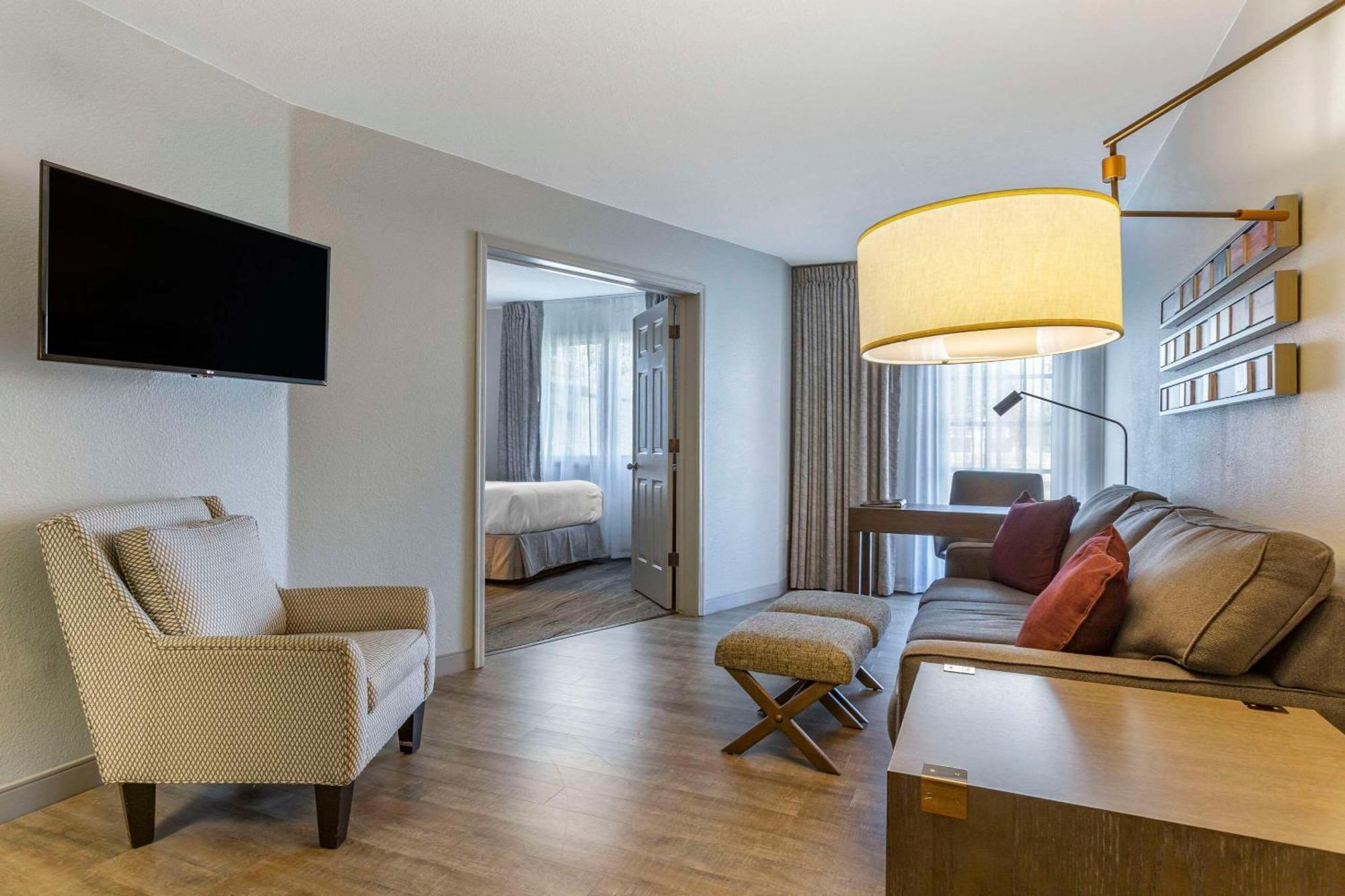 Windmill Suites Surprise - Phoenix, Ascend Hotel Collection Dış mekan fotoğraf